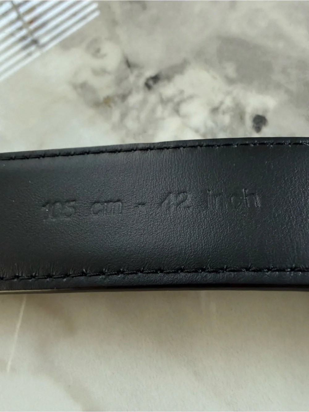 Dolce & Gabbana Black Leather Belt with Gold Pearl-Embellished 'DG' Buckle - Picture 10 of 11
